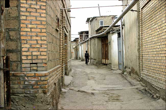 2004-04-25-08-59-07-00049