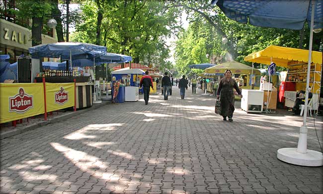 2004-04-22-12-12-14-00084