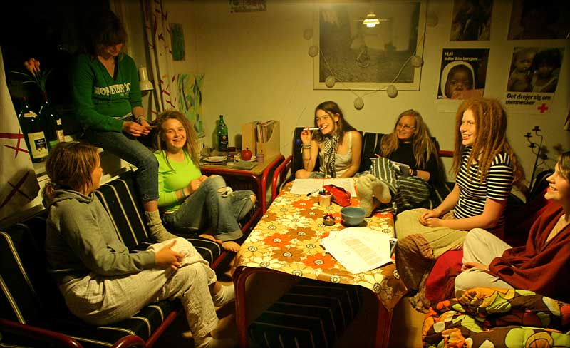 2004-05-10-23-15-12-33-IMG_